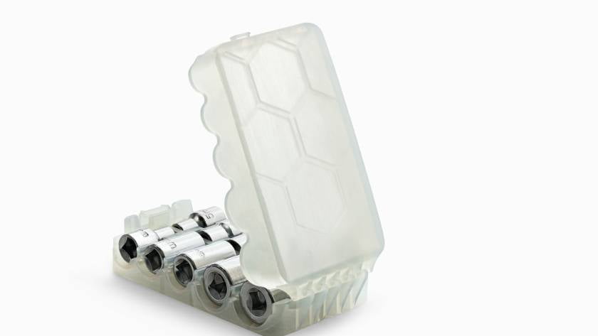 durable-ratchet-container