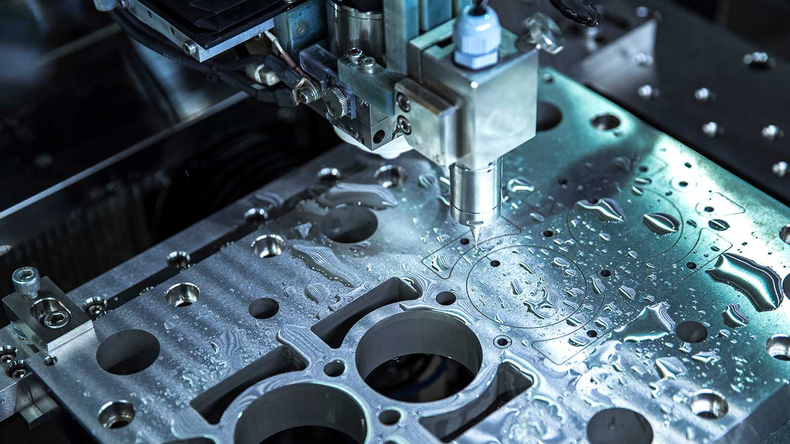 CNC İşleme Nedir? 1 +90 3B Dijital Fabrika’da CNC İşleme Süreci